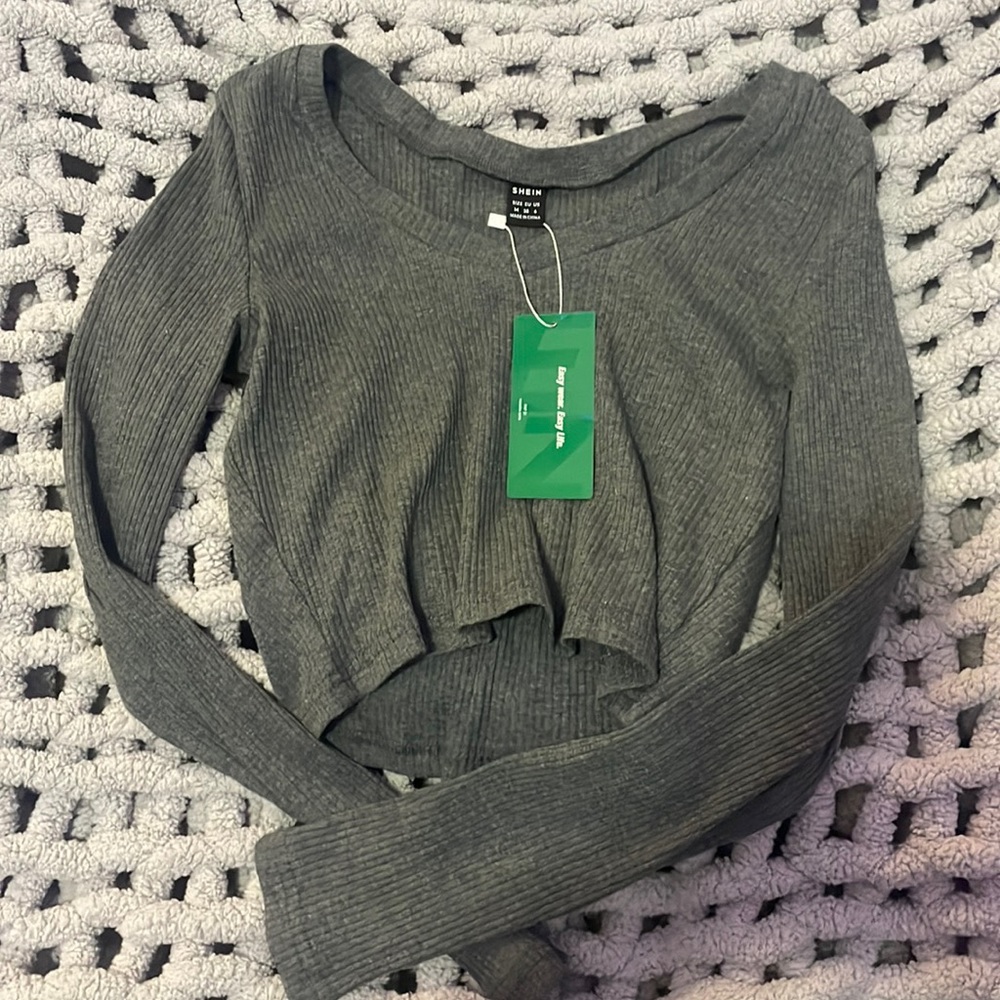 Gray crop top